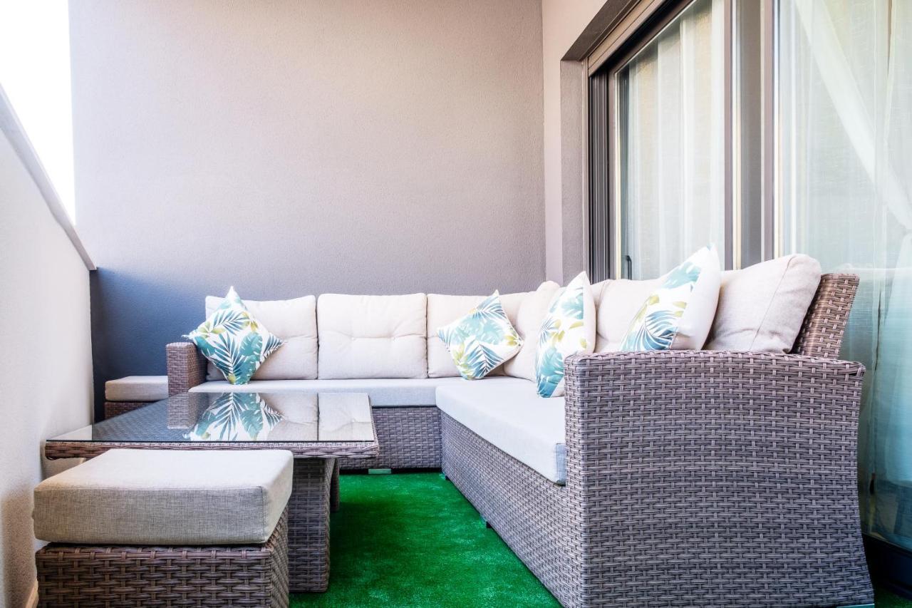New 2020 Residencial Aqua Beach -Apartment Torrevieja Center Экстерьер фото