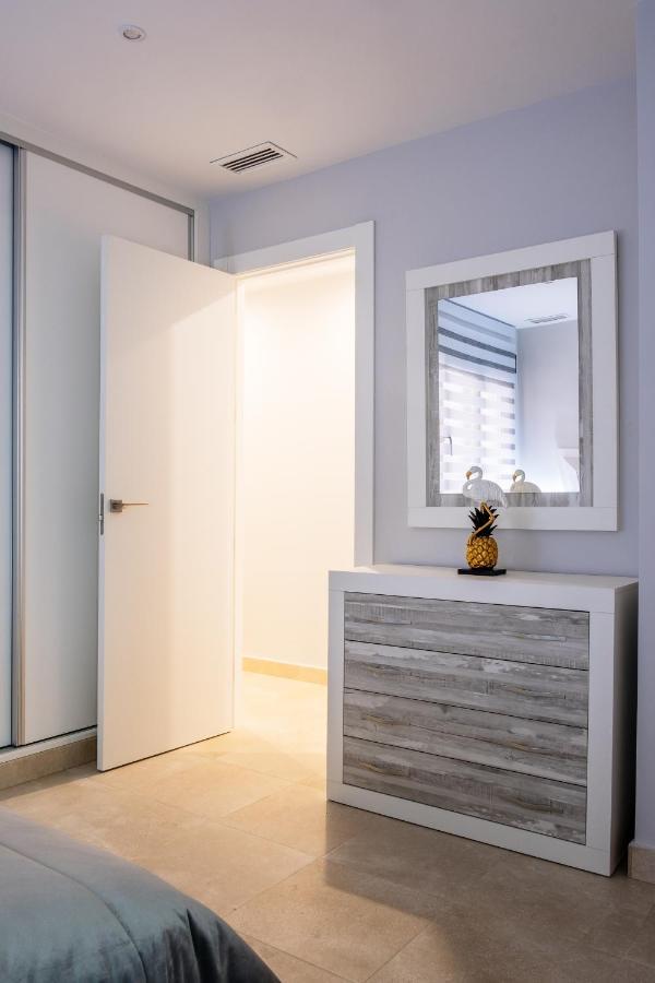 New 2020 Residencial Aqua Beach -Apartment Torrevieja Center Экстерьер фото